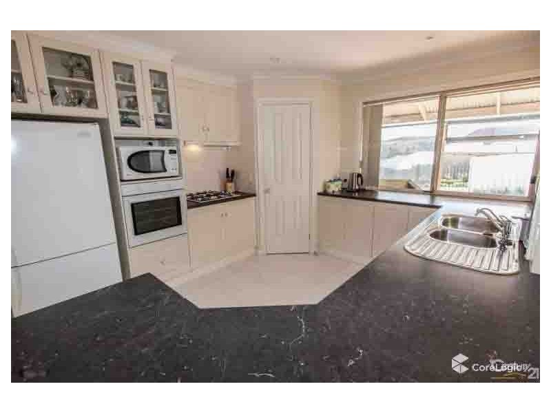 22 Newfield Drive, Reynella SA 5161