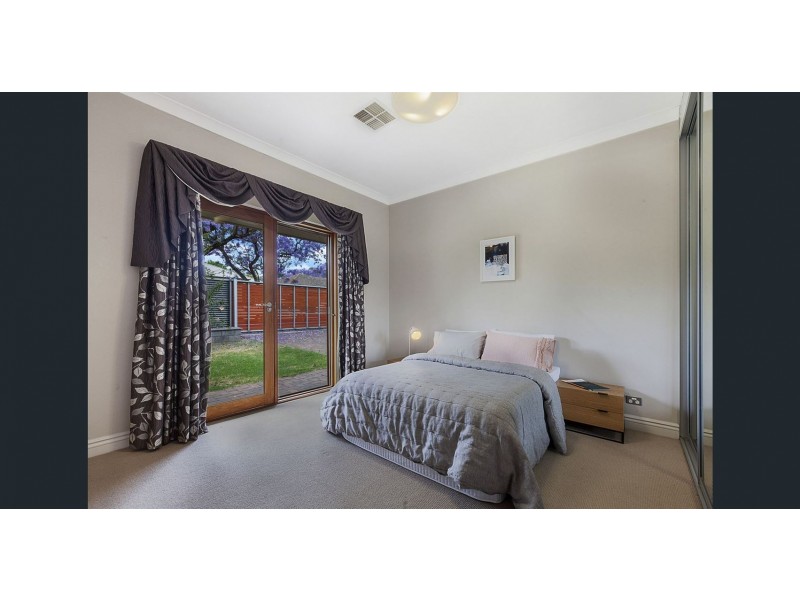 4 Fraser Street, Lower Mitcham SA 5062