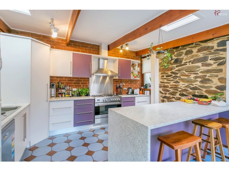 2 Arnold Street, Parkside SA 5063