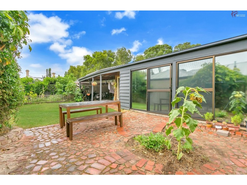 2 Arnold Street, Parkside SA 5063