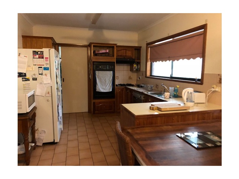 8 Opal Court, Aberfoyle Park SA 5159