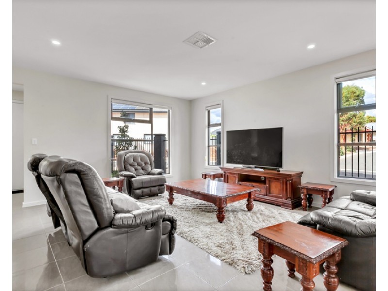 23 Woodhaven Walk, Blakeview SA 5114