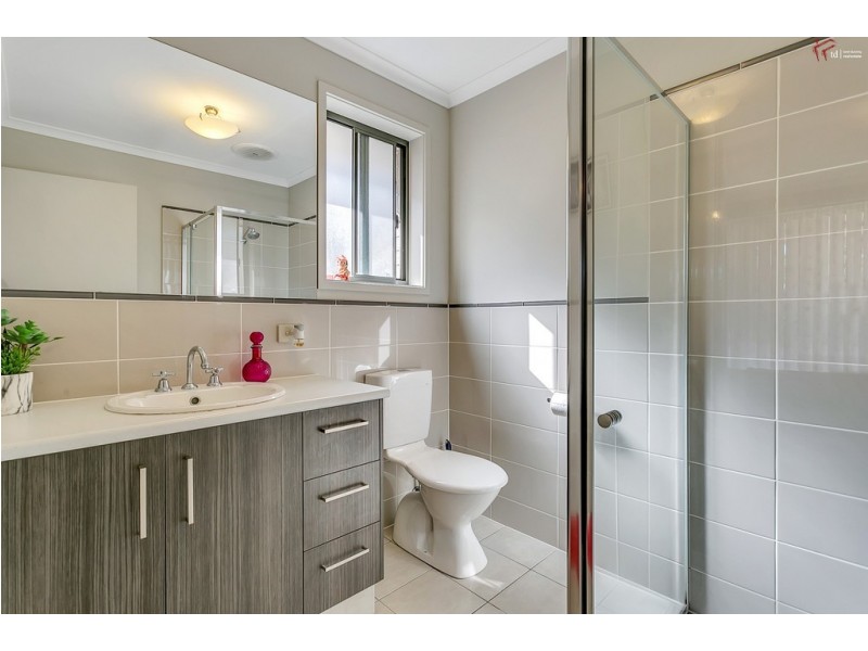 16 Yangara Road, O’sullivan Beach SA 5166