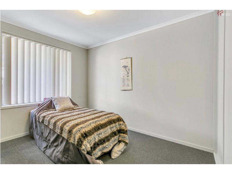 16 Yangara Road, O’sullivan Beach SA 5166