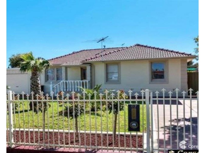67 McKenzie Road, Elizabeth Downs SA 5113