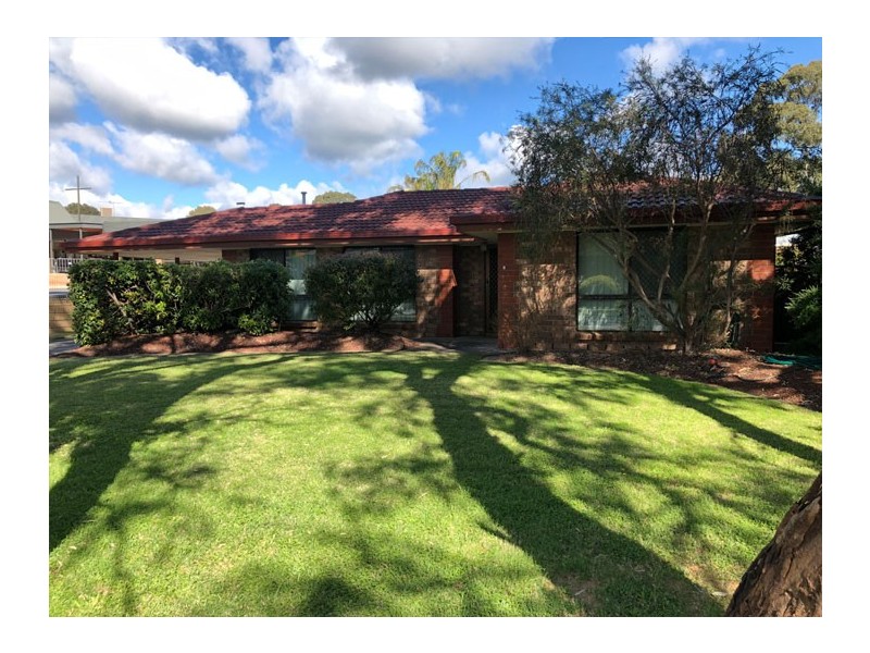 40 Sunnymeade Drive, Aberfoyle Park SA 5159