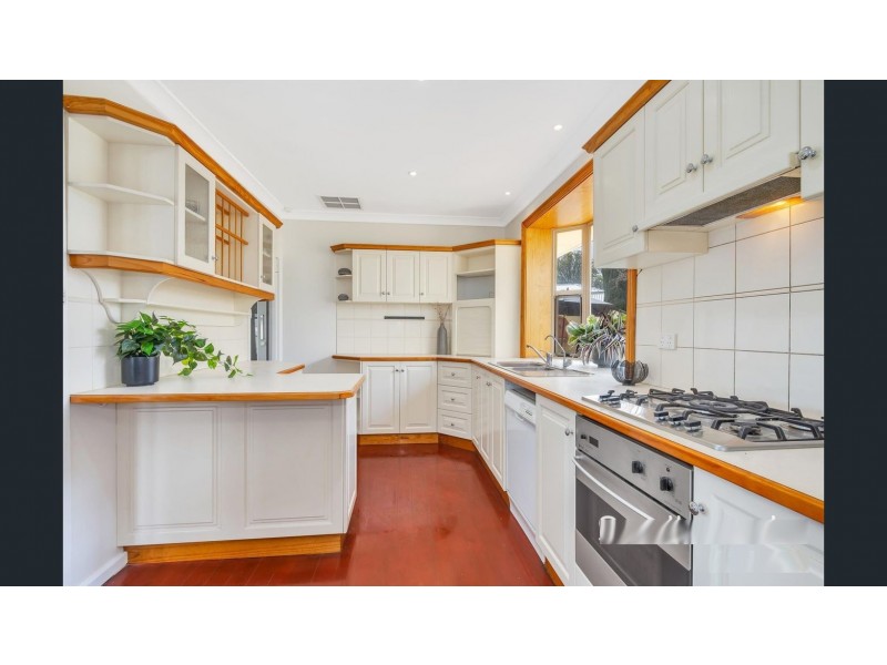 1 Oak Court, Campbelltown SA 5074