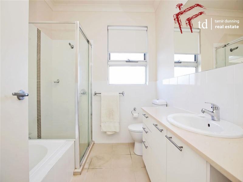 2/18 Kincaid Road, Henley Beach South SA 5022