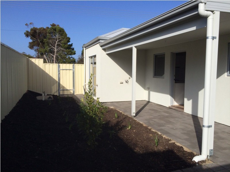 2/19 Baden Terrace, O’sullivan Beach SA 5166