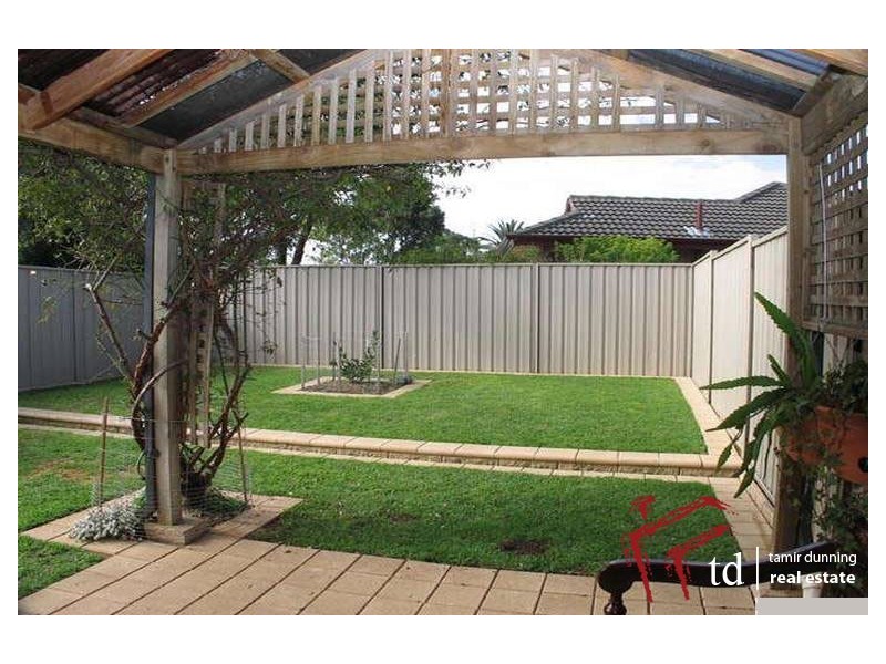 15a Karu Crescent, Mitchell Park SA 5043