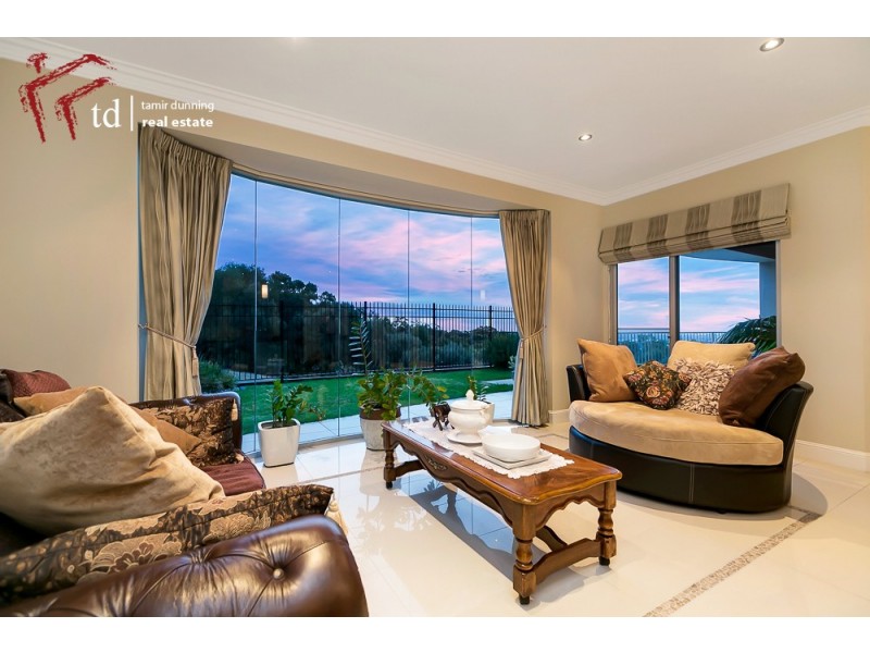 12 Arcadia Court, Mitcham SA 5062