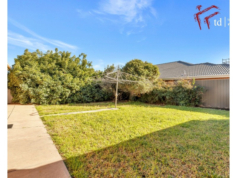2 Blythewood Road, Torrens Park SA 5062