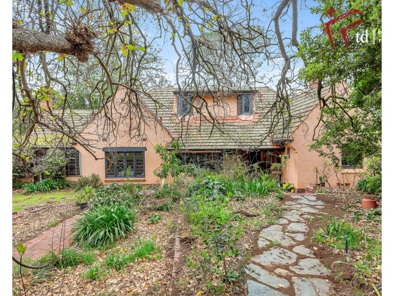 25 Delamere Avenue, Springfield SA 5062
