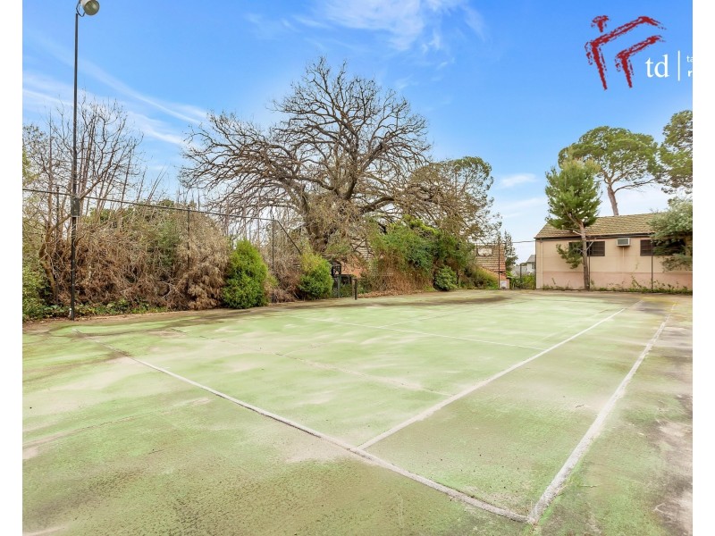 25 Delamere Avenue, Springfield SA 5062