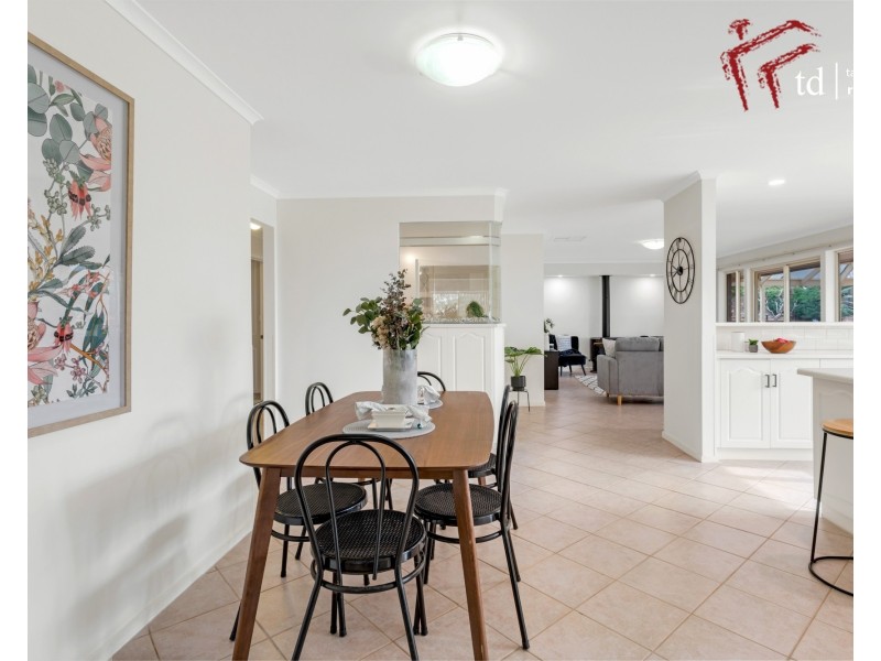 13 Kevin Court, Happy Valley SA 5159