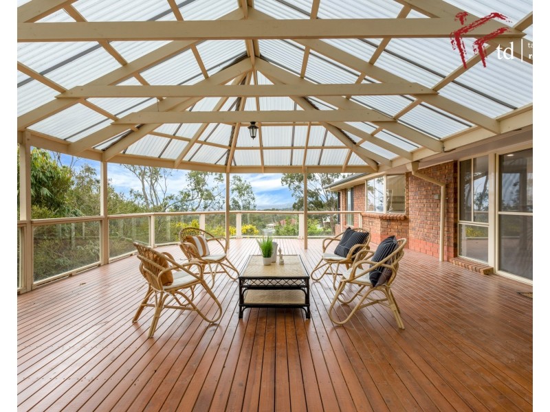 13 Kevin Court, Happy Valley SA 5159