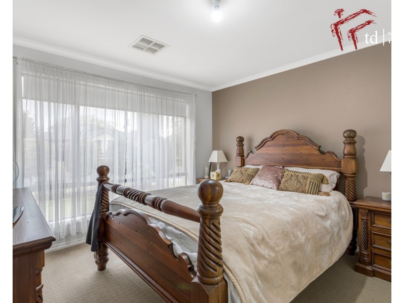 10 Bundarra Avenue, Kilburn SA 5084