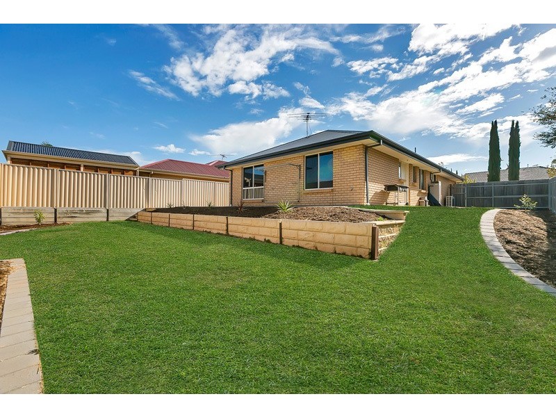 22 Yeltana Avenue, Huntfield Heights SA 5163
