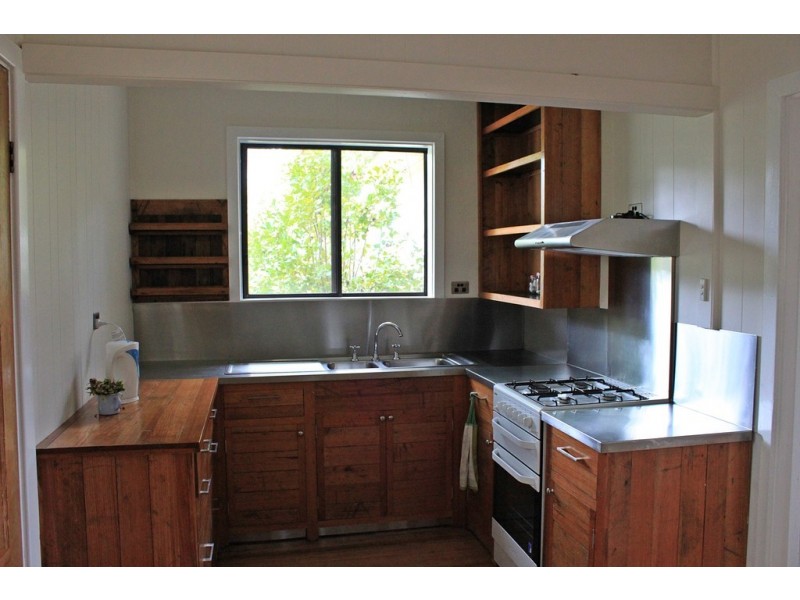 10 Power Street, Tumbarumba NSW 2653