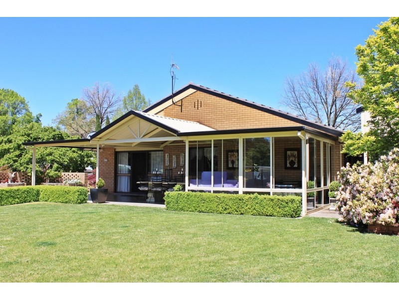 84 Albury Street, Tumbarumba NSW 2653