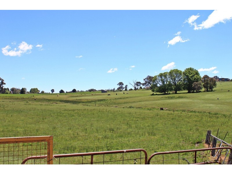 84 Albury Street, Tumbarumba NSW 2653