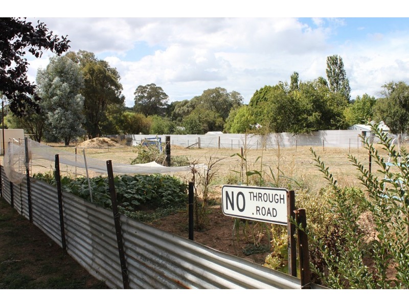 26 Carabost Street, Tumbarumba NSW 2653