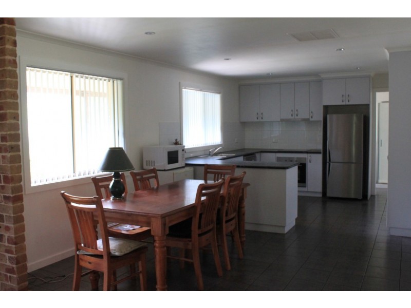 92 The Parade, Tumbarumba NSW 2653