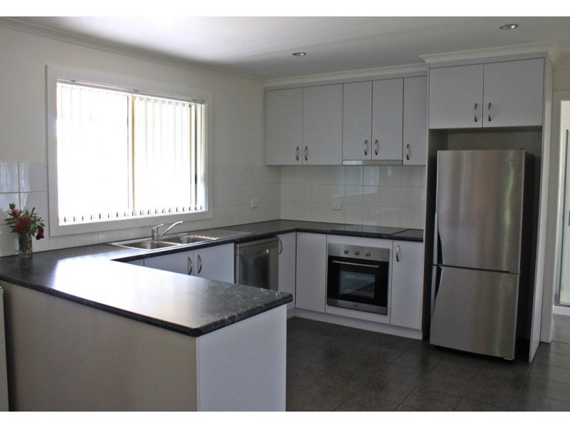 92 The Parade, Tumbarumba NSW 2653