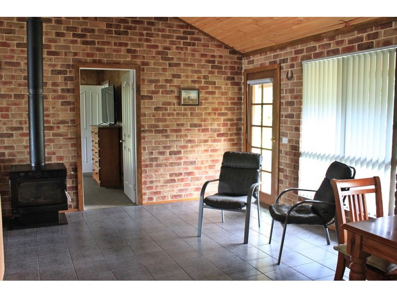 92 The Parade, Tumbarumba NSW 2653