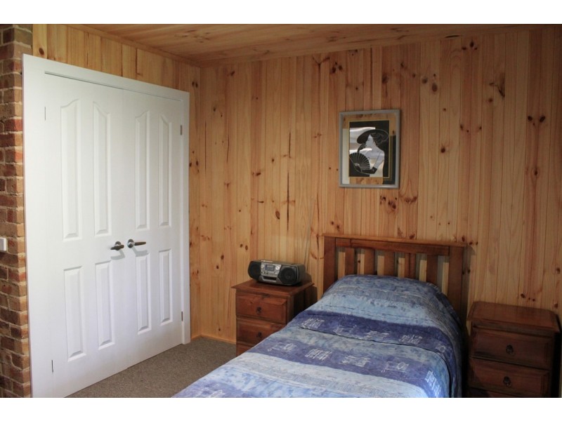 92 The Parade, Tumbarumba NSW 2653