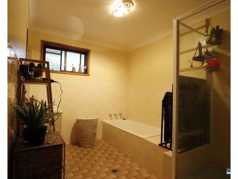 79 Gilbert Street, Tumbarumba NSW 2653