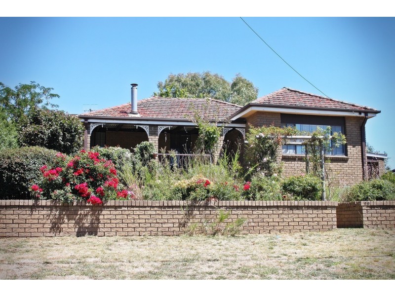 68 Clara Street, Tumbarumba NSW 2653