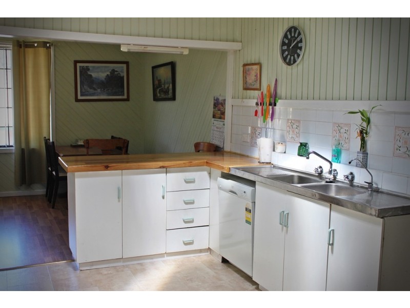 68 Clara Street, Tumbarumba NSW 2653