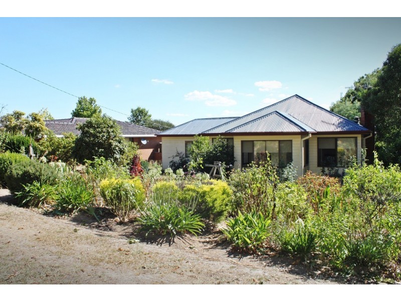49 Gilbert Street, Tumbarumba NSW 2653
