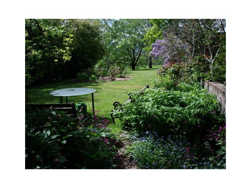 “China Walls” Maragle Road, Maragle NSW 2653