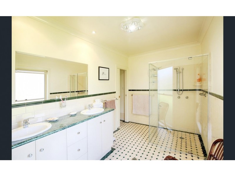 64 King Street, Tumbarumba NSW 2653