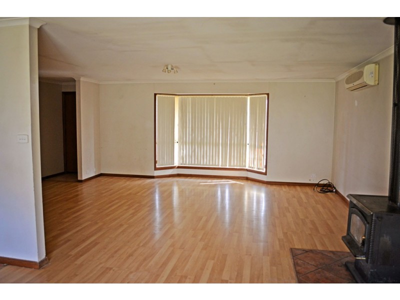 100 King Street, Tumbarumba NSW 2653