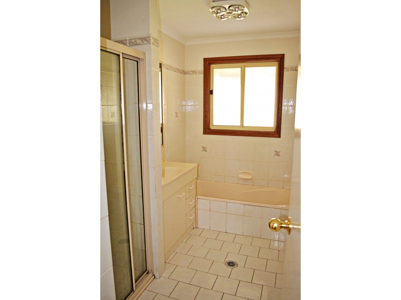 100 King Street, Tumbarumba NSW 2653