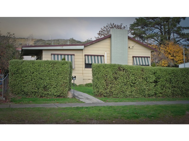 64 The Parade, Tumbarumba NSW 2653