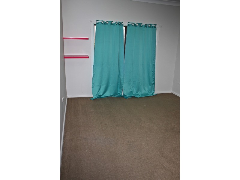 64 The Parade, Tumbarumba NSW 2653