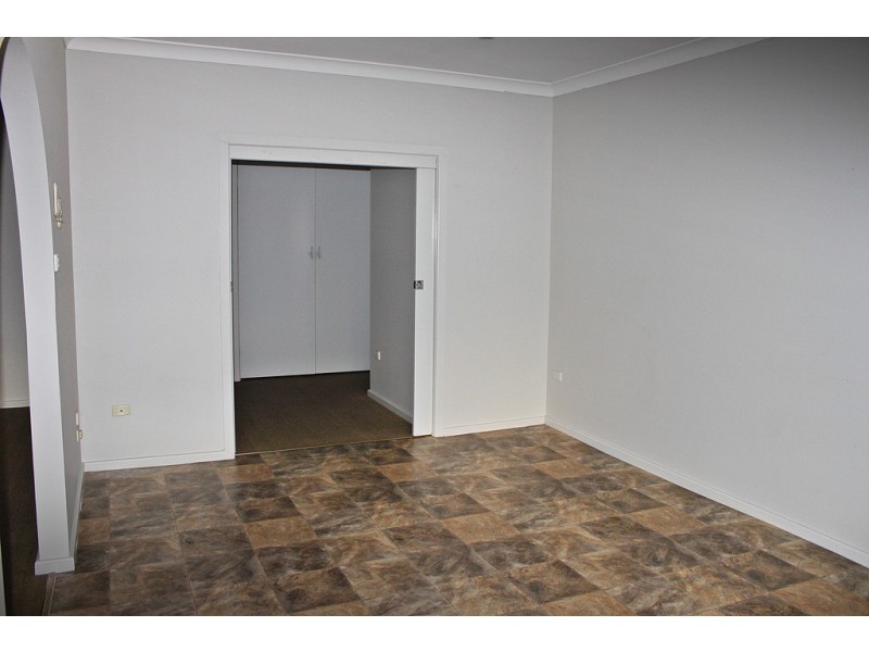 64 The Parade, Tumbarumba NSW 2653