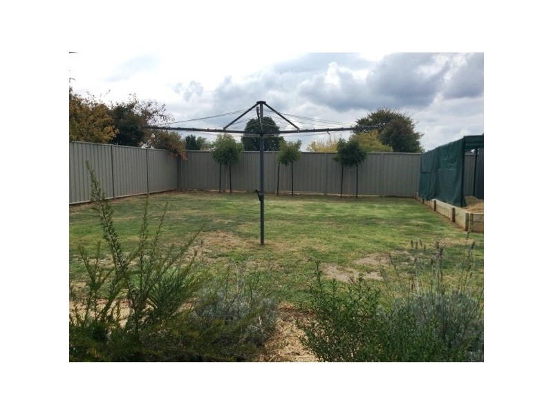 16 Burgun Drive, Tumbarumba NSW 2653