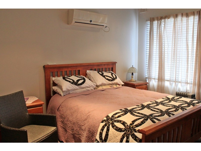 100 Winton Street, Tumbarumba NSW 2653