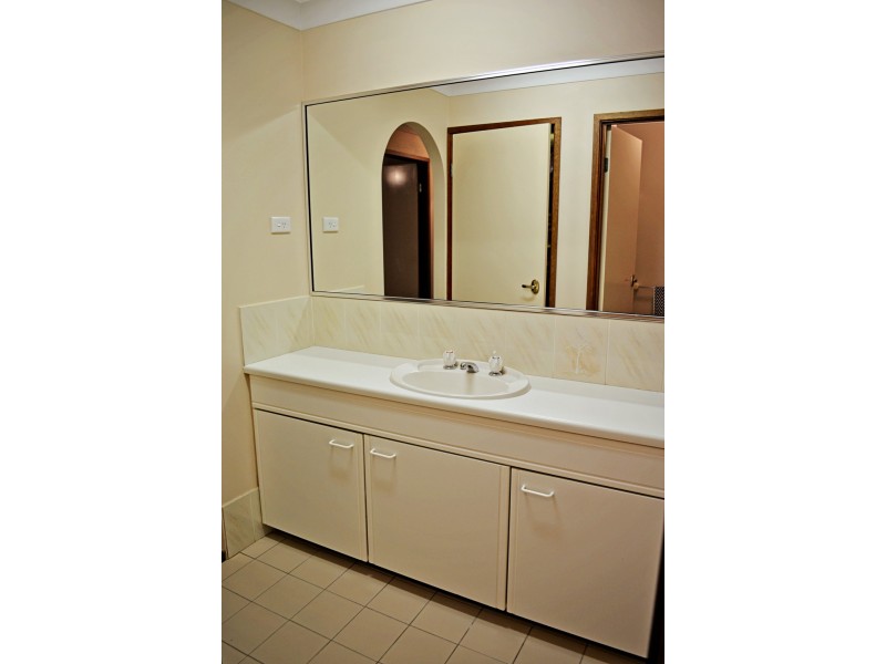 75 Bogong Street, Tumbarumba NSW 2653