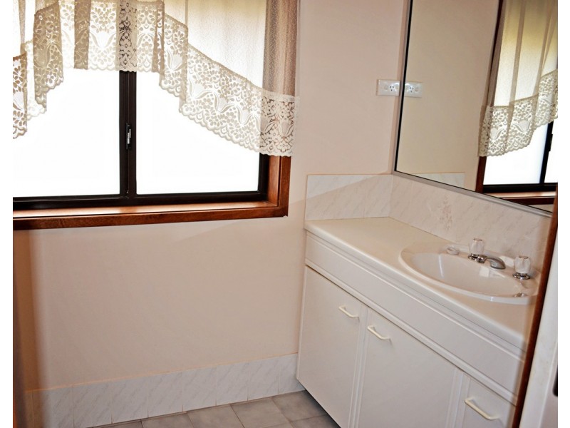 75 Bogong Street, Tumbarumba NSW 2653