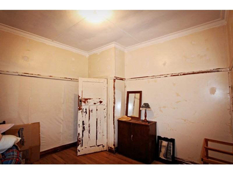 8 Selwyn Street, Tumbarumba NSW 2653