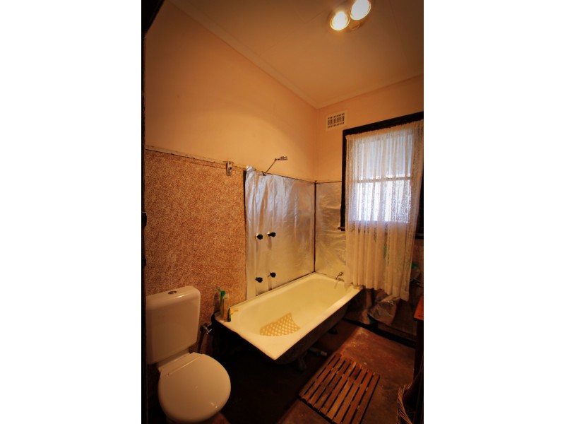 8 Selwyn Street, Tumbarumba NSW 2653