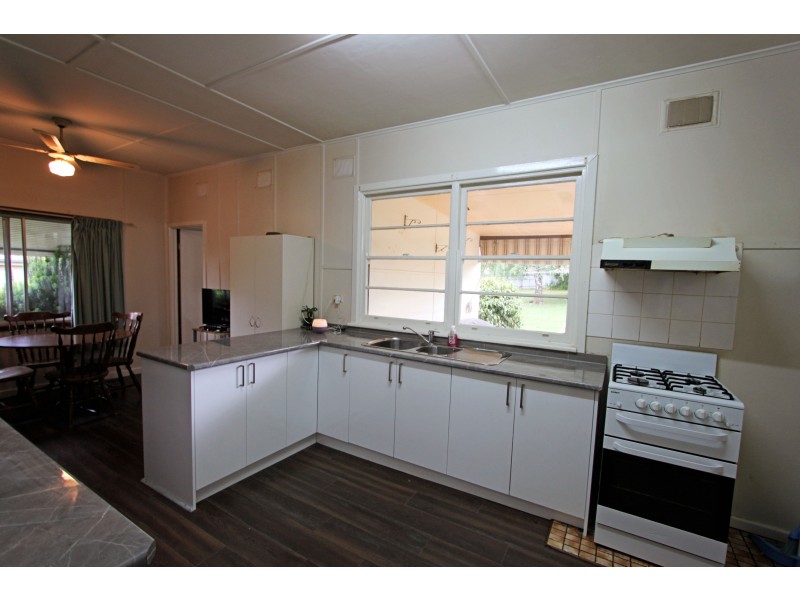 10 Murray Street, Tumbarumba NSW 2653