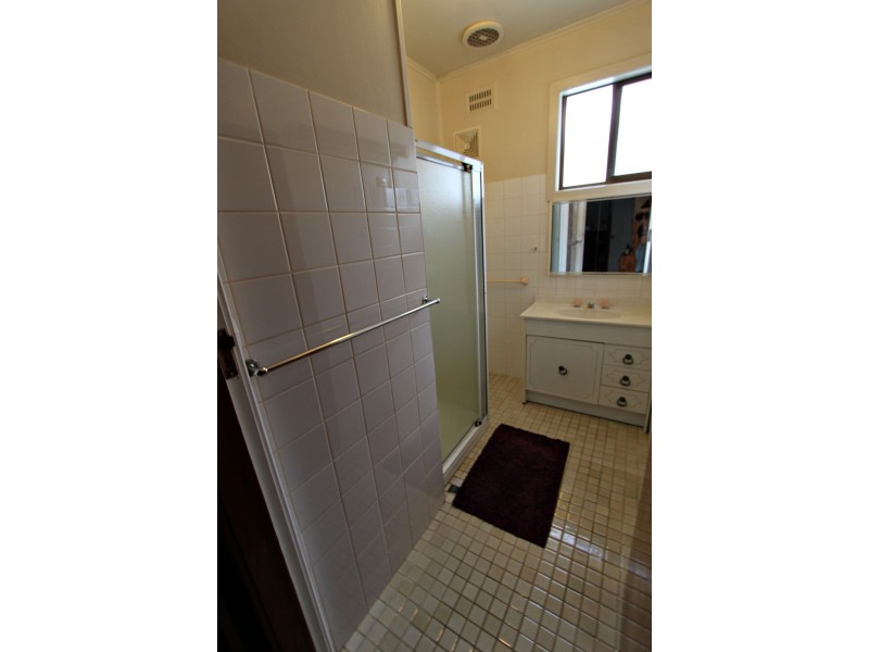 10 Murray Street, Tumbarumba NSW 2653