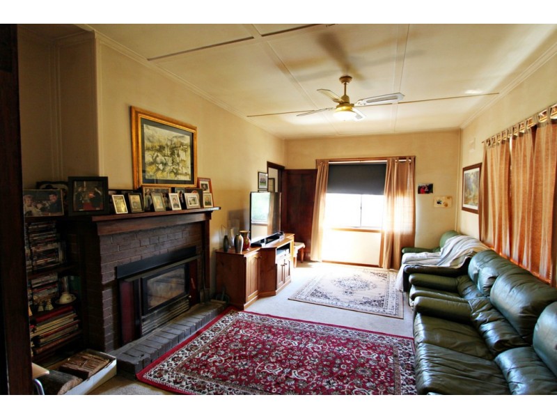 79-81 Winton Street (Manse), Tumbarumba NSW 2653